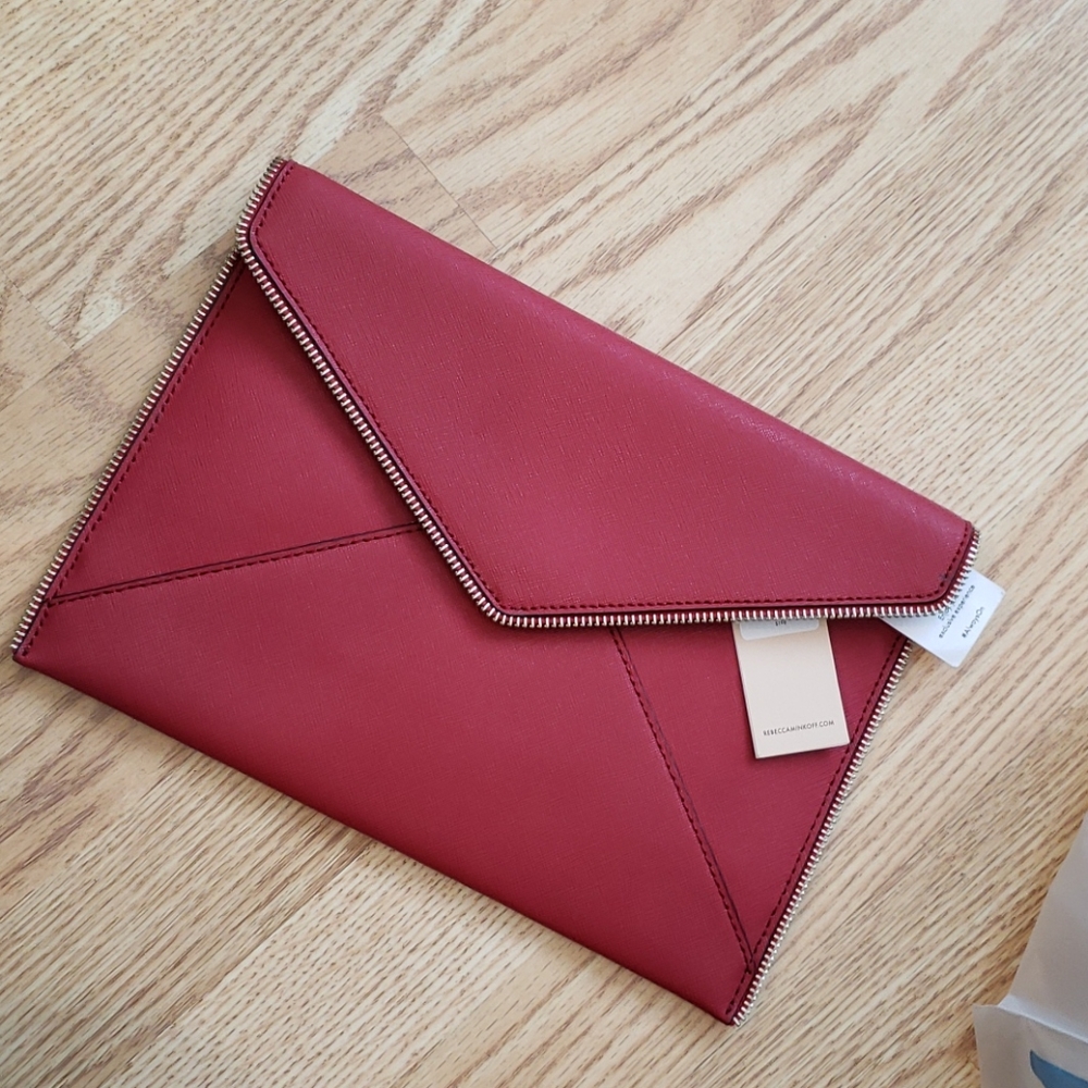 NWT Rebecca Minkoff Leo Clutch